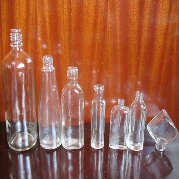 Kiire parima hinnaga SUS304 Economy automaatne isekleepuva kleebise viaali sildistamise masin