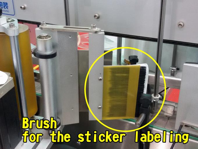 Tasase pinnaga automaatne sildimisseade kottide vabriku kiirele kiirusele 60 - 350 tk / min