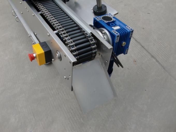 12-25mm läbimõõduga ümmarguse pudeli isekleepuva kleebise automaatne märgistamismasin huulepulgakosmeetika jaoks