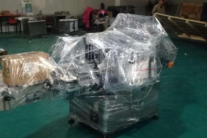 Alumiiniumisulamist Opp viaali märgistamise masin ümmarguse pudeli jaoks, tööstuslik märgistamismasin