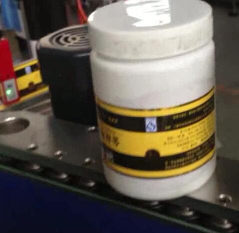 Ümmargune pudeli sildistamise masin, villitud suhkrupurgi villimise ja sildistamise masin