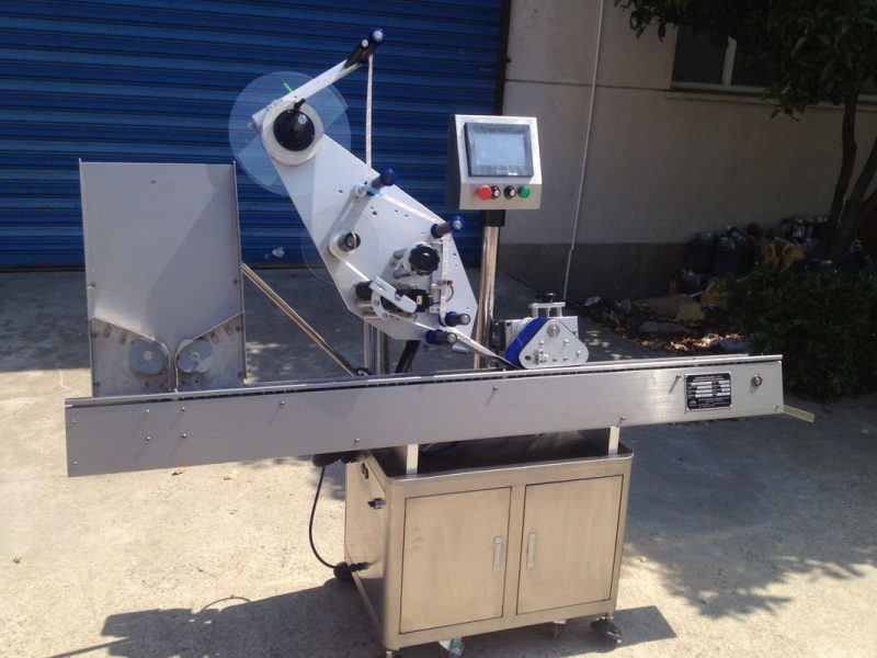 Hiina Kohandatud automaatne viaali märgistamise masin väikese penitsilliini pudeli etikettide kleebiste tarnija jaoks