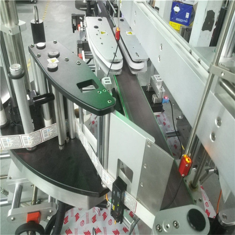 Automaatne kahepoolse kleebise märgistamise masin ümmarguse ümmarguse lameda pudeli jaoks