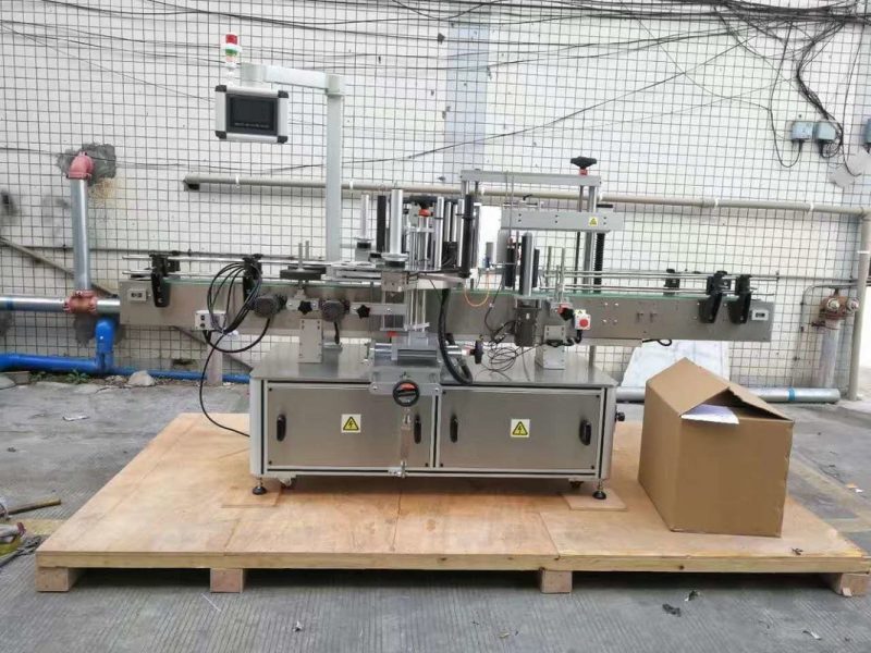 Hiina automatiseeritud etikettide aplikaatori pesemisvahendi Bodylotion juuksepalsamite märgistamise masinate tarnija