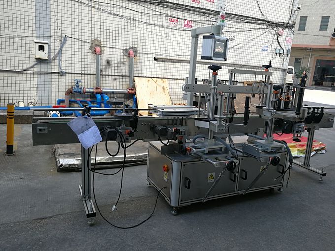 Kolme sildi isekleepuv sildimisseade 110V / 380V pinge